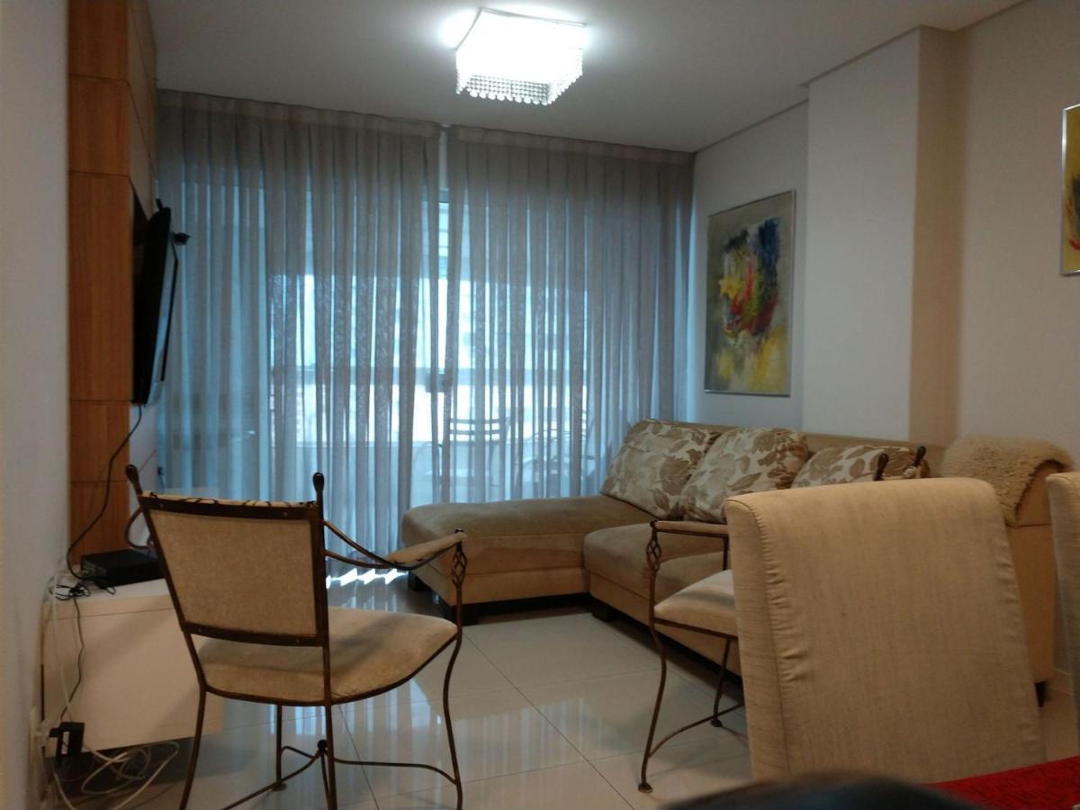 Balneário CamboriúEdificio Dalpiazアパートメント エクステリア 写真
