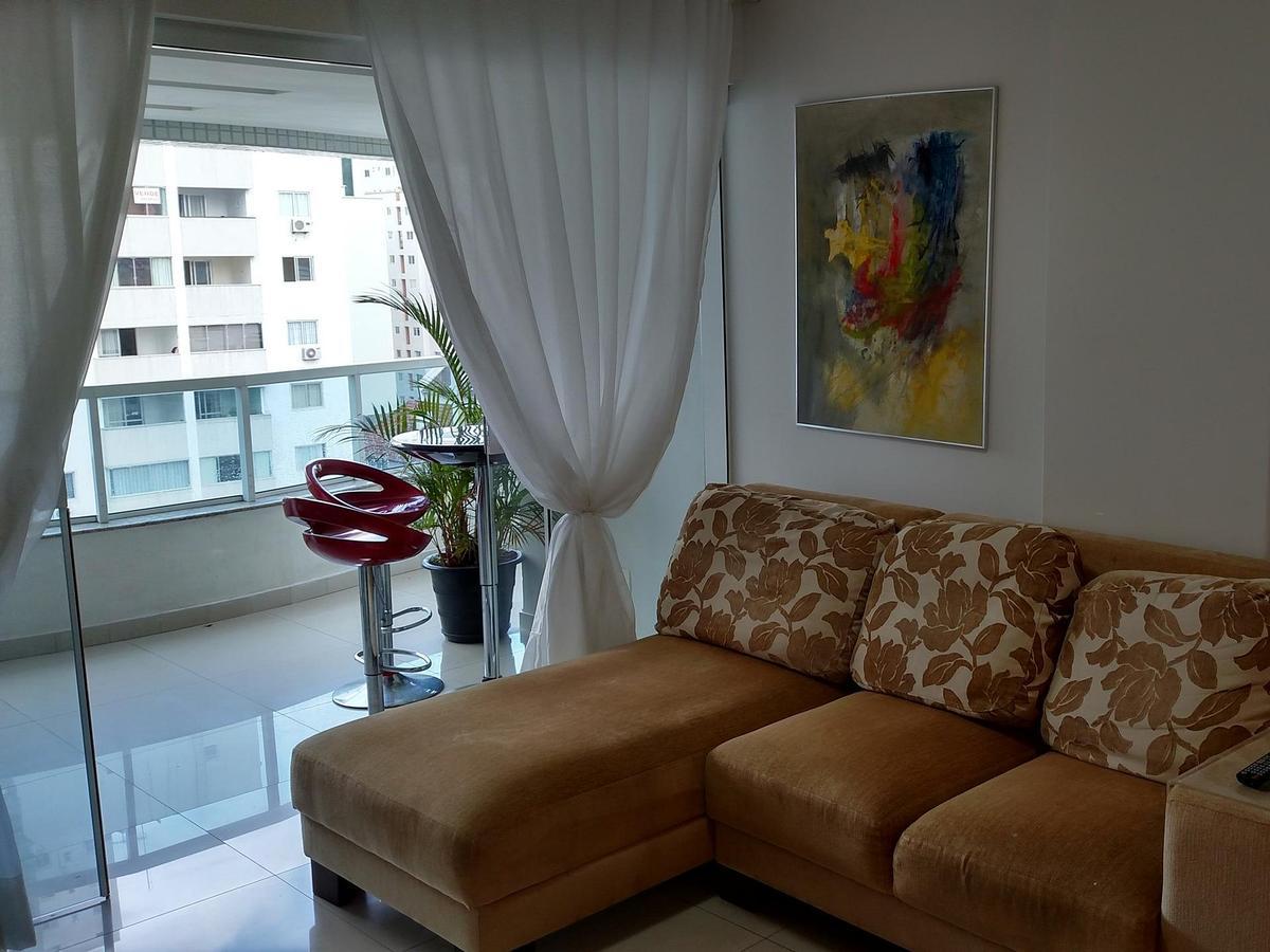 Balneário CamboriúEdificio Dalpiazアパートメント エクステリア 写真