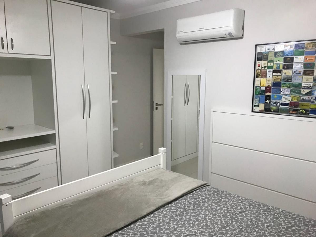 Balneário CamboriúEdificio Dalpiazアパートメント エクステリア 写真