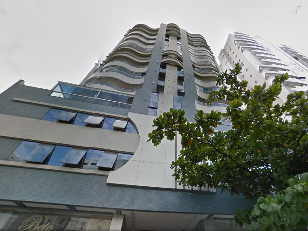 Balneário CamboriúEdificio Dalpiazアパートメント エクステリア 写真