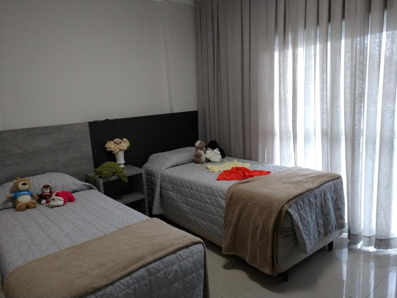 Balneário CamboriúEdificio Dalpiazアパートメント エクステリア 写真